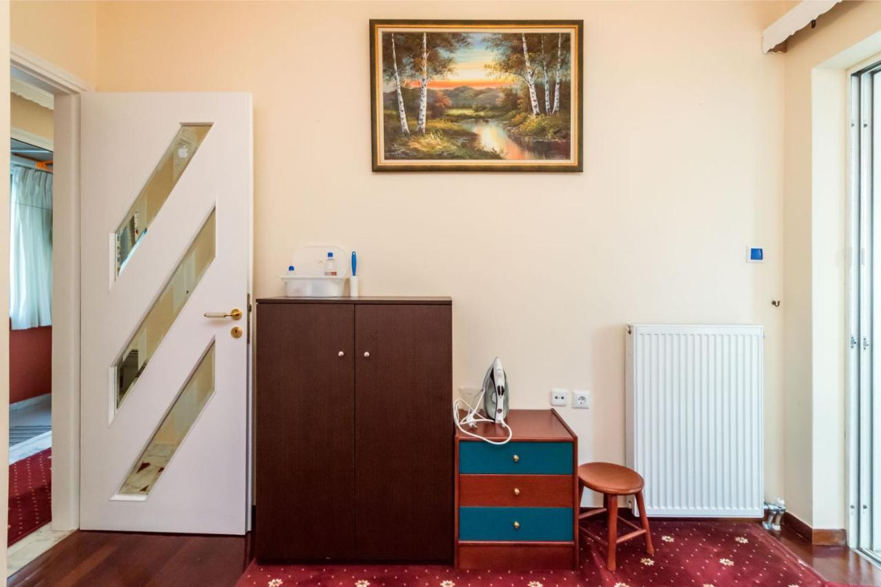 Flisvos Elite Seafront Luxury Apartment Атина Екстериор снимка