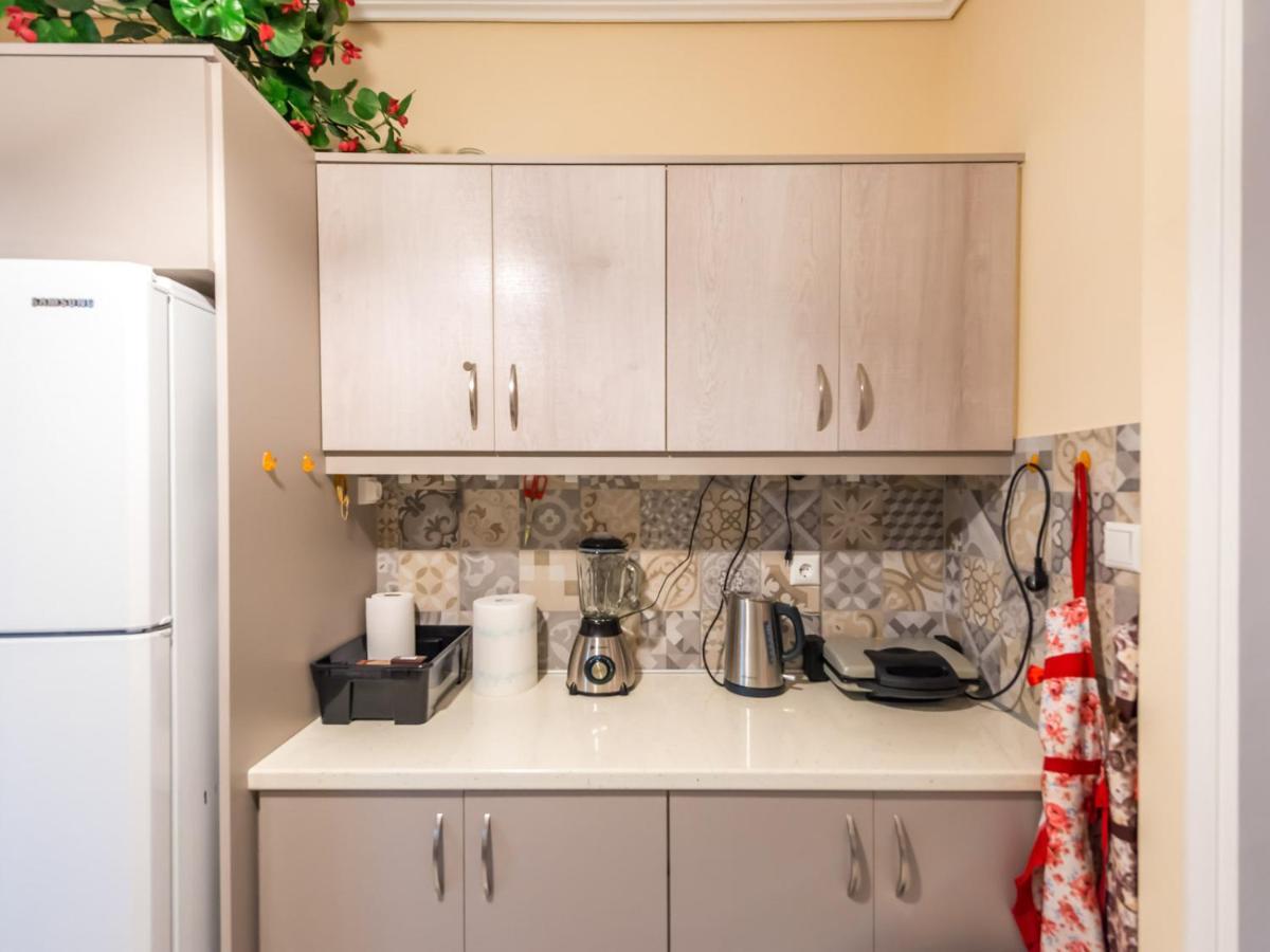 Flisvos Elite Seafront Luxury Apartment Атина Екстериор снимка