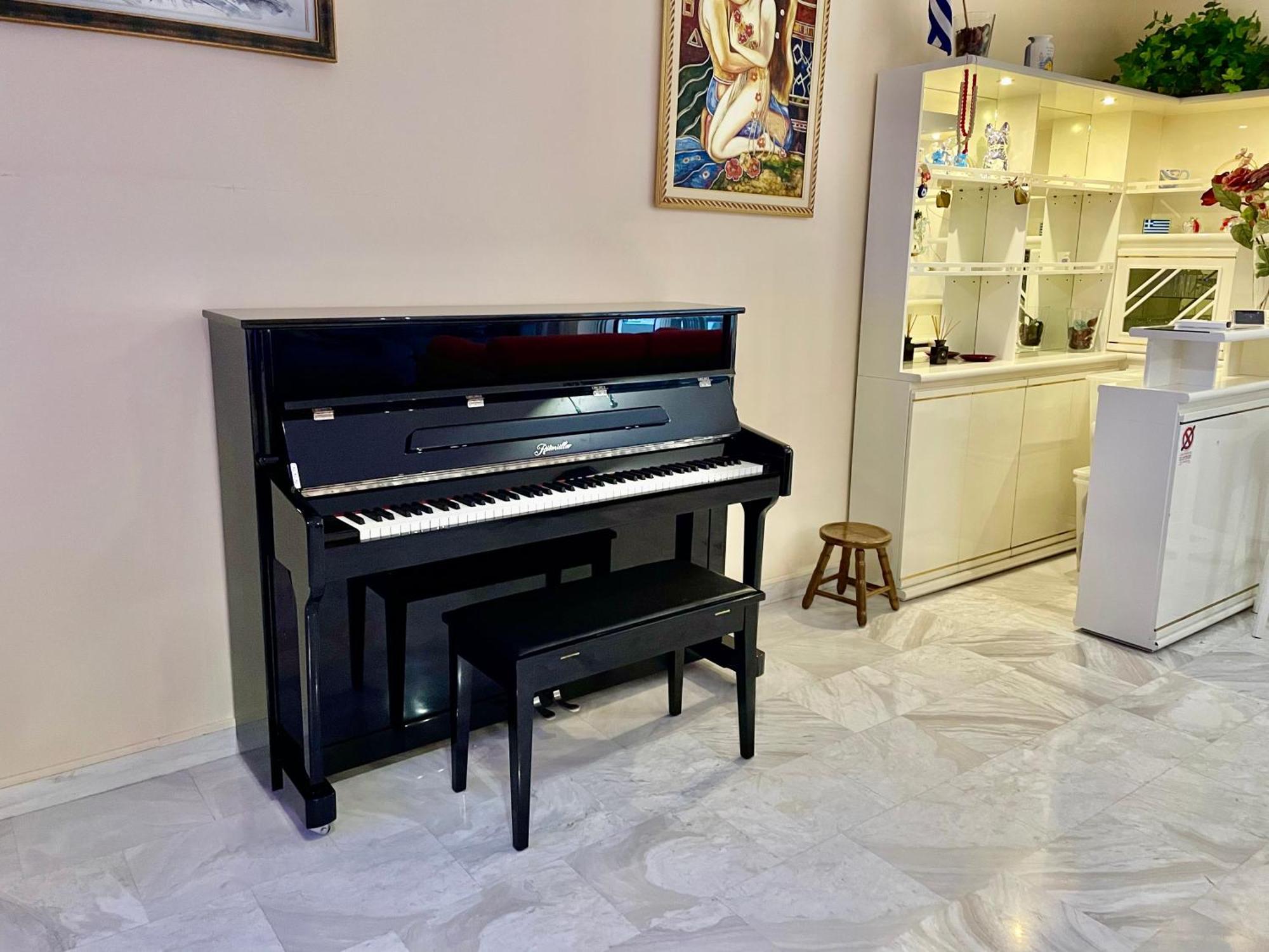 Flisvos Elite Seafront Luxury Apartment Атина Екстериор снимка