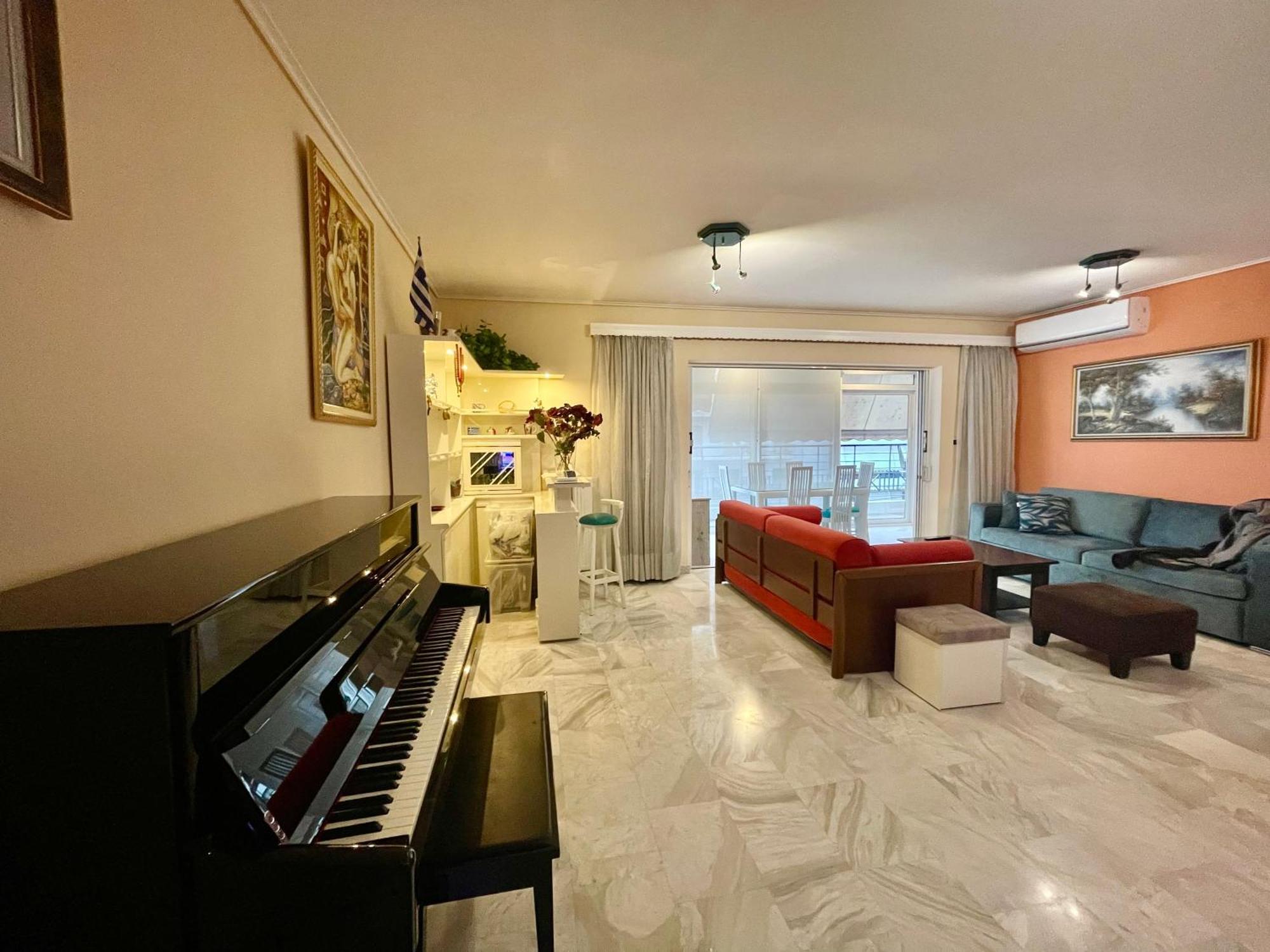 Flisvos Elite Seafront Luxury Apartment Атина Екстериор снимка